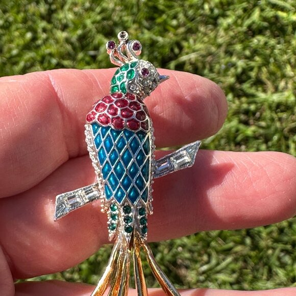 MMA V&A Enamel Peacock Brooch - Picture 5 of 11